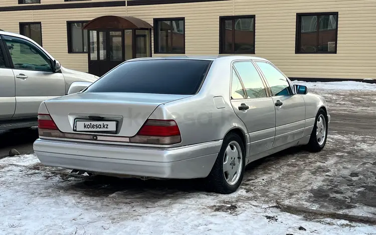 Mercedes-Benz S 320 1994 годаүшін2 450 000 тг. в Астана