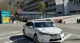 Lexus ES 250 2013 года за 12 000 000 тг. в Алматы – фото 2