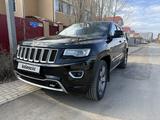 Jeep Grand Cherokee 2014 года за 15 000 000 тг. в Уральск – фото 2