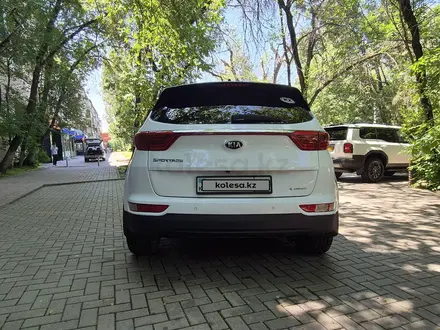 Kia Sportage 2018 года за 9 000 000 тг. в Алматы – фото 2