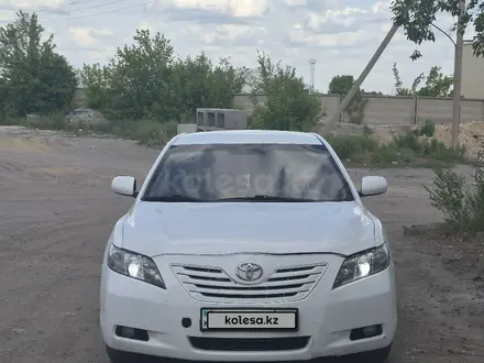 Toyota Camry 2007 года за 4 500 000 тг. в Караганда – фото 2