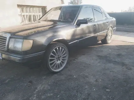 Mercedes-Benz E 230 1992 года за 1 500 000 тг. в Семей – фото 6