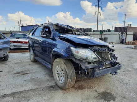 Toyota Fortuner 2014 года за 3 000 000 тг. в Атырау – фото 6