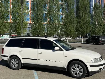 Volkswagen Passat 1998 года за 1 800 000 тг. в Астана – фото 3