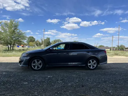 Toyota Camry 2013 года за 6 500 000 тг. в Актобе – фото 6