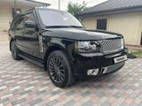 Land Rover Range Rover 2011 года за 16 300 000 тг. в Алматы