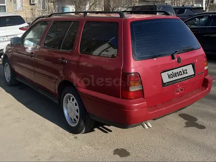 Volkswagen Golf 1995 года за 1 800 000 тг. в Уральск – фото 4