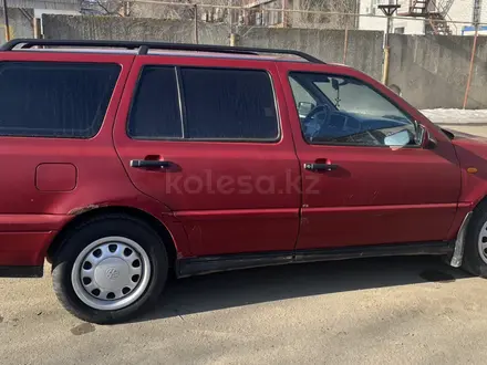 Volkswagen Golf 1995 года за 1 800 000 тг. в Уральск – фото 5