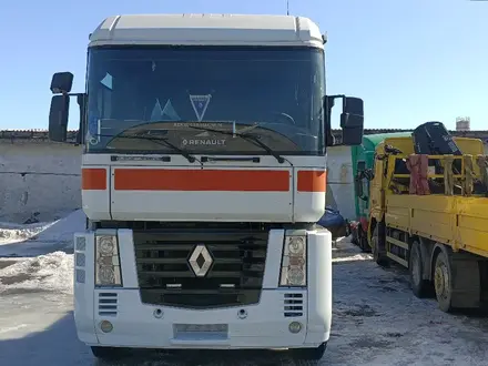 Renault  Magnum 2005 года за 12 000 000 тг. в Павлодар