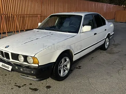 BMW 520 1991 года за 1 250 000 тг. в Тараз – фото 13