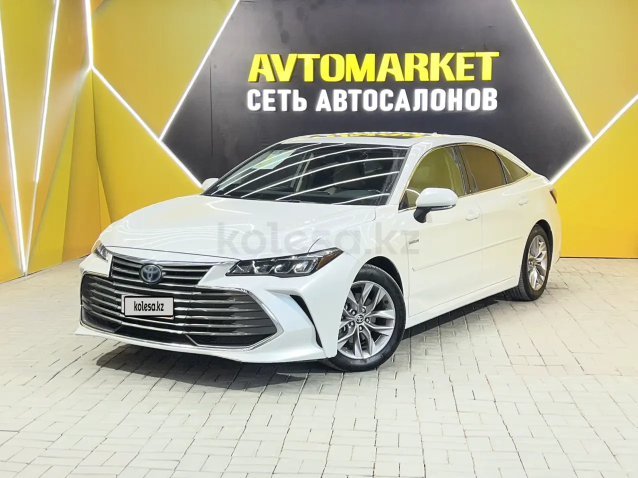 Toyota Avalon, 2020