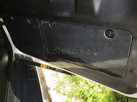 Toyota Land Cruiser Prado 2019 года за 23 500 000 тг. в Алматы – фото 10