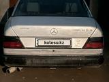 Mercedes-Benz E 230 1989 годаfor1 300 000 тг. в Шу