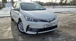 Toyota Corolla 2018 года за 8 000 000 тг. в Астана