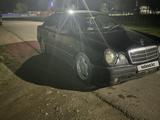 Mercedes-Benz E 280 1995 годаүшін2 100 000 тг. в Жетиген – фото 3