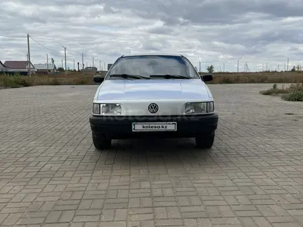 Volkswagen Passat 1992 года за 1 800 000 тг. в Чингирлау – фото 3