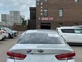 Kia K5 2017 годаfor7 800 000 тг. в Астана – фото 2