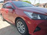 Hyundai Accent 2021 годаfor8 900 000 тг. в Алматы – фото 2