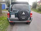 Mitsubishi Pajero 2005 годаүшін7 500 000 тг. в Петропавловск – фото 2