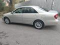 Toyota Camry 2004 годаfor5 700 000 тг. в Алматы – фото 4