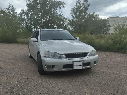 Toyota Altezza 2004 года за 4 000 000 тг. в Астана – фото 3