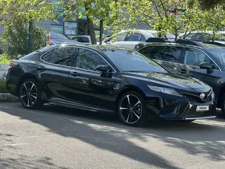 Toyota Camry, 2019