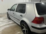 Volkswagen Golf 2002 года за 2 300 000 тг. в Актау – фото 5