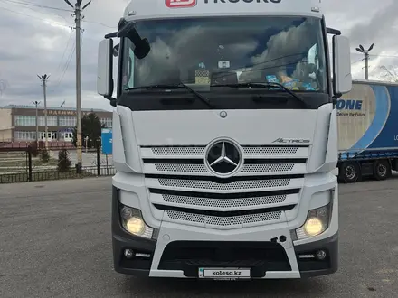 Mercedes-Benz  Actros 2017 года за 50 000 000 тг. в Алматы – фото 2
