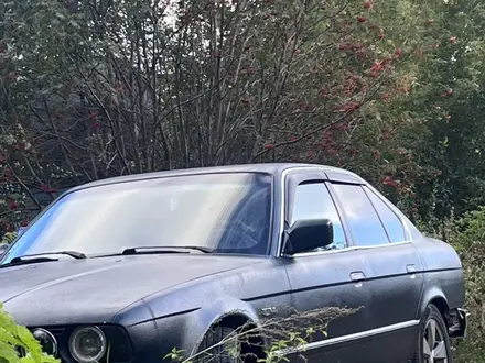 BMW 525 1992 года за 700 000 тг. в Алтай – фото 3