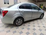 Chevrolet Aveo 2013 года за 2 450 000 тг. в Тараз – фото 2
