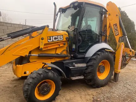 JCB 2011 года за 22 000 000 тг. в Алматы