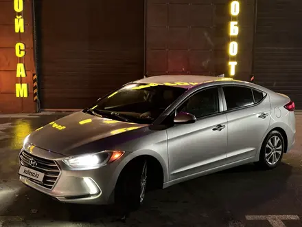 Hyundai Elantra 2018 года за 5 000 000 тг. в Атырау – фото 8