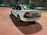 Opel Vectra 1997 года за 1 200 000 тг. в Атырау – фото 4