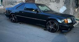 Mercedes-Benz E 300 1993 года за 1 150 000 тг. в Караганда – фото 2