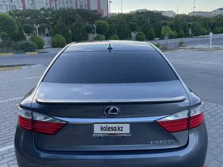 Lexus ES 300h 2014 года за 9 100 000 тг. в Актау – фото 10