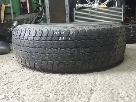 Резина 1-шт 275/65 r17 Bridgestone из Японии за 12 000 тг. в Алматы