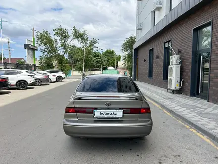 Toyota Camry 1997 года за 3 100 000 тг. в Кызылорда – фото 4