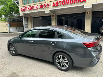 Kia Cerato 2022 года за 11 800 000 тг. в Алматы – фото 2