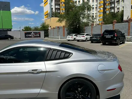 Ford Mustang 2017 года за 8 900 000 тг. в Астана – фото 2