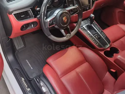 Porsche Macan 2015 года за 17 200 000 тг. в Алматы – фото 4