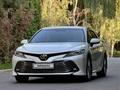 Toyota Camry 2019 года за 13 800 000 тг. в Алматы – фото 18