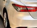 Toyota Camry 2019 года за 13 800 000 тг. в Алматы – фото 28