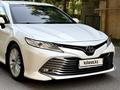 Toyota Camry 2019 года за 13 800 000 тг. в Алматы – фото 32