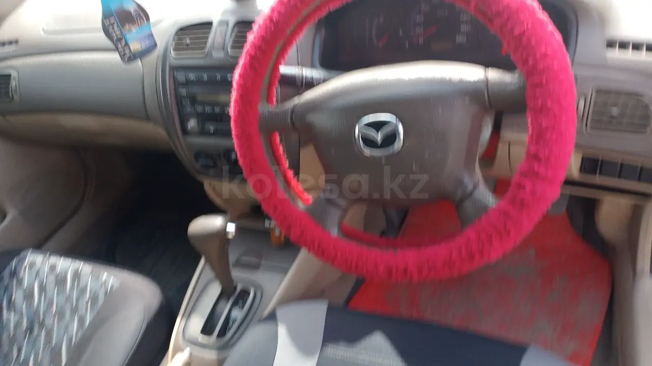 Mazda Familia, 2001