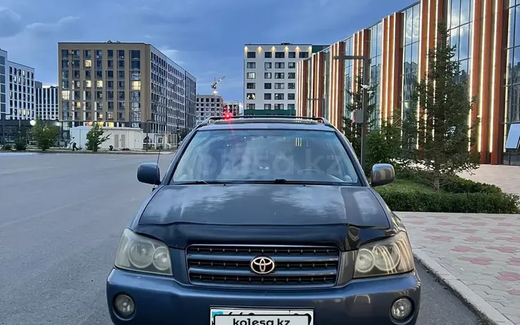 Toyota Highlander 2002 годаүшін4 500 000 тг. в Астана