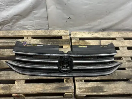 Решетки радиатора Vw Passat CC Jetta Tiguan за 50 000 тг. в Алматы – фото 3