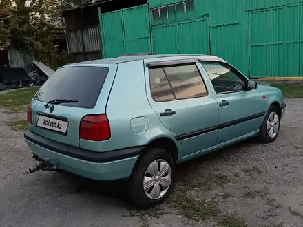 Volkswagen Golf 1993 года за 1 100 000 тг. в Алматы