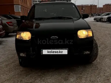 Ford Escape 2002 года за 3 200 000 тг. в Кокшетау – фото 2