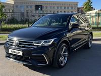Volkswagen Tiguan 2021 года за 18 900 000 тг. в Астана