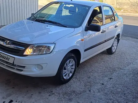 ВАЗ (Lada) Granta 2190 2013 года за 3 300 000 тг. в Шымкент